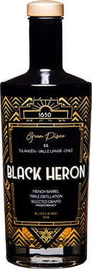 Pisco Black Heron 43.5°.-